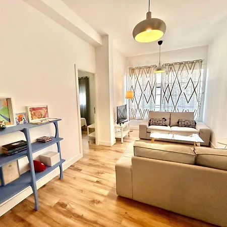 Acogedor Apt 6pax 3bdr 2bth - Cozyhomesevilla5 *