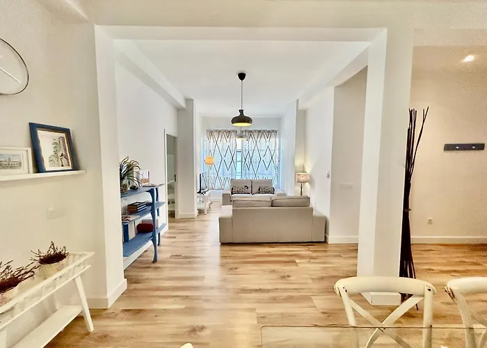 Acogedor 6pax 3bdr 2bth - Cozyhomesevilla5 세비야