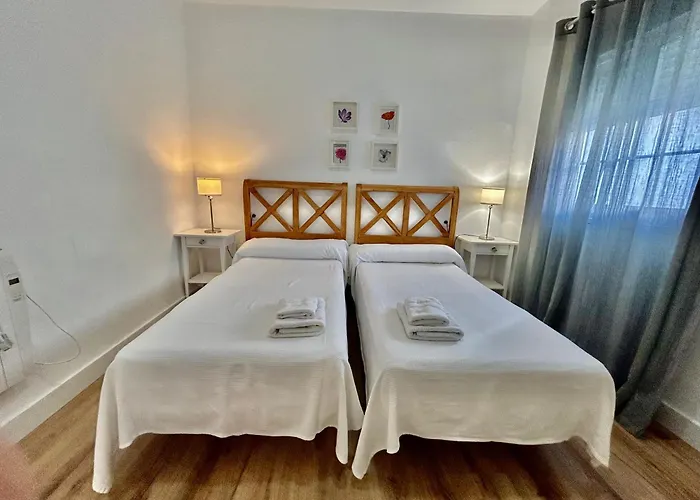 Acogedor 6pax 3bdr 2bth - Cozyhomesevilla5 아파트 *